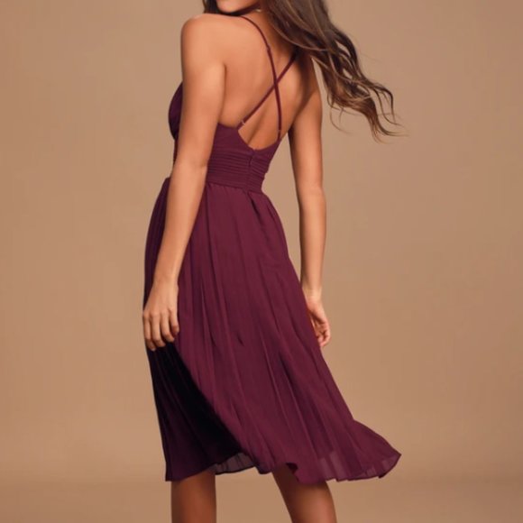 Lulu's Burgundy Pleated Midi Dress- XS - Picture 2 of 4